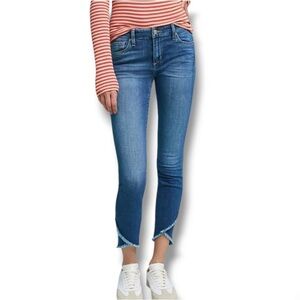 Joe's Jeans The Icon Mid-Rise Frayed Tulip Hem Blue Stretch Denim Size 32